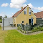 Bv348-blavand-fyrgarden-19 * Blåvand