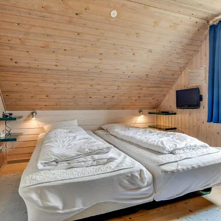 Bv348-blavand-fyrgarden-19 * Blåvand