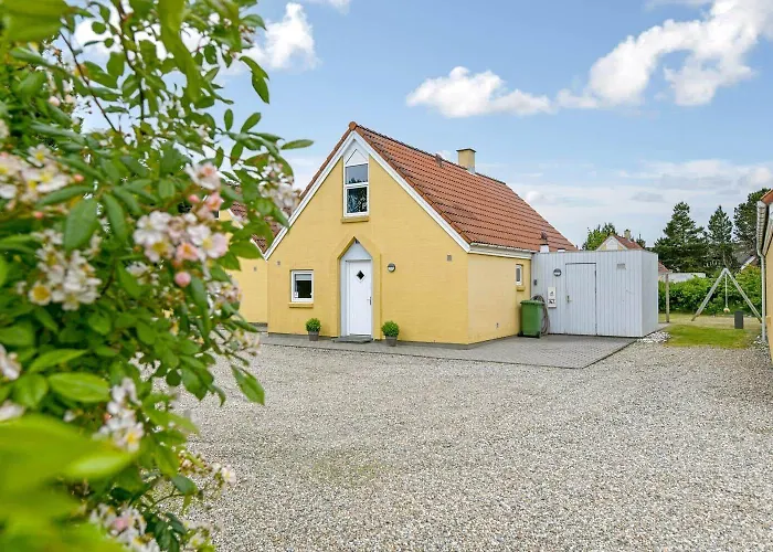 Bv348-blavand-fyrgarden-19 Blåvand